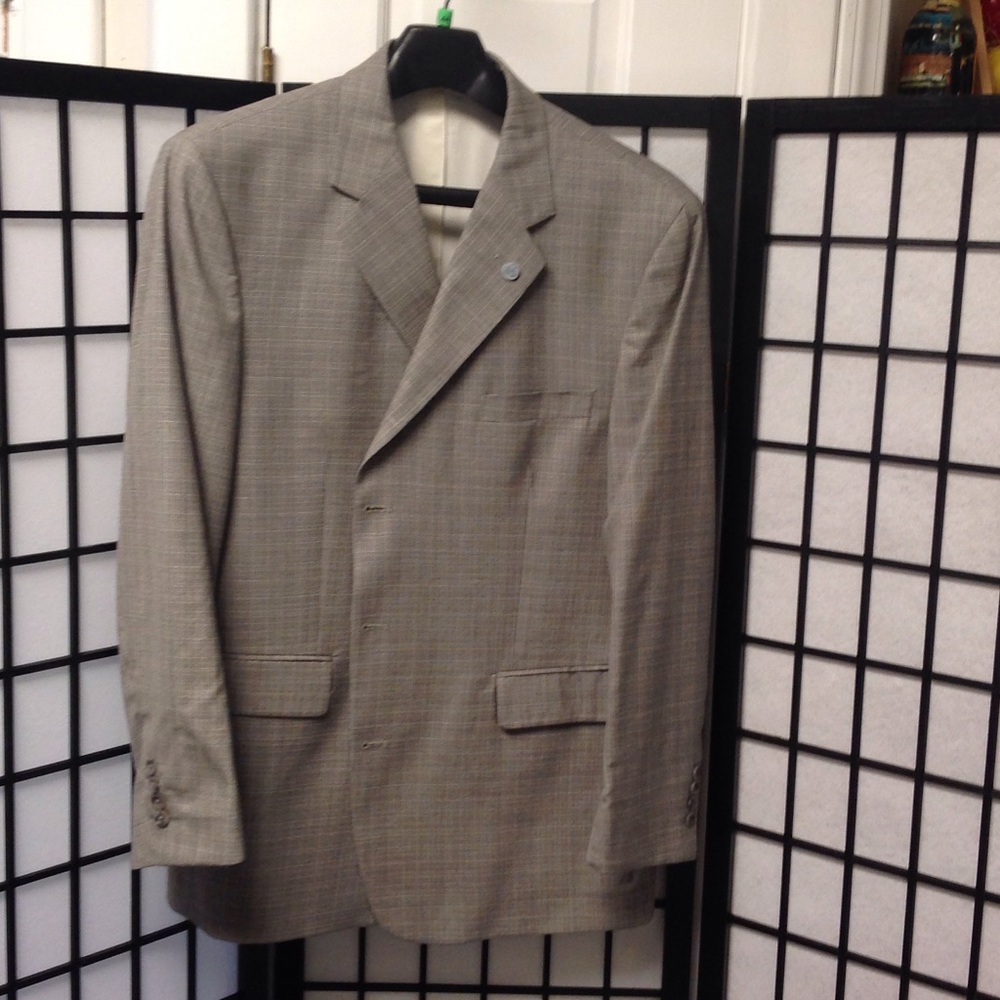 Men's sport jacket ,44 R  never worn